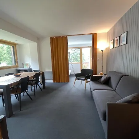 Superbe Aux Pieds Des Pistes De Avec Balcon-parking Et Casier *