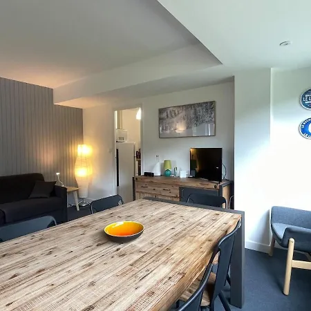 Superbe Aux Pieds Des Pistes De Avec Balcon-parking Et Casier Апартаменты Laveissiere