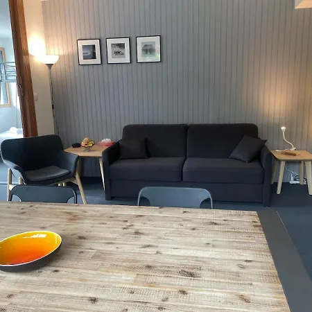 Superbe Au Pieds Des Pistes De Avec Parking Et Cassier *