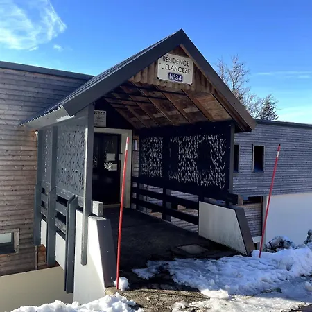 Superbe Aux Pieds Des Pistes De Avec Balcon-parking Et Casier 公寓